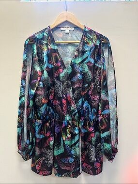 Boston Proper Long Sleeve Cutout Butterfly Print Wrap Top